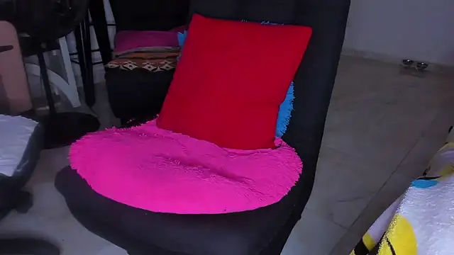 kerlysmith 24 online show from 16, 9, 2025