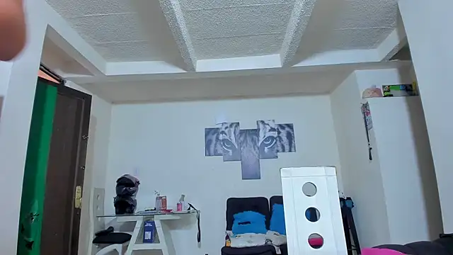 kerlysmith 24 online show from 9, 3, 2026