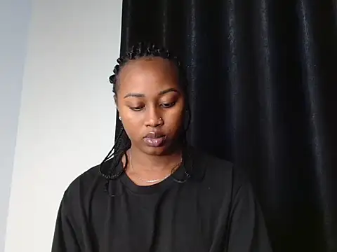 Miss hot candy online show from 25, 3, 2026