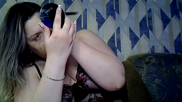 Snapshot of AnitaWillias chatting on 18, 10, 2025 AnitaWillias online show from 18, 10, 2025