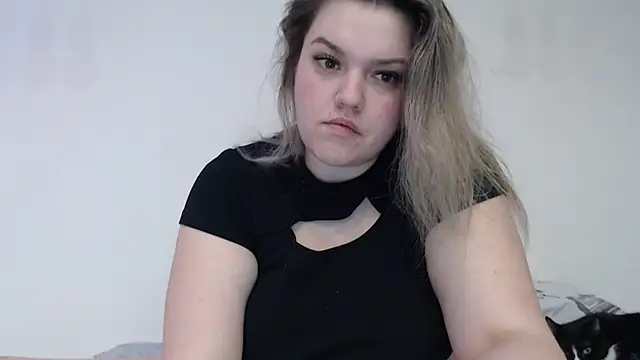 Snapshot of AnitaWillias chatting on 7, 3, 2025 AnitaWillias online show from 7, 3, 2025