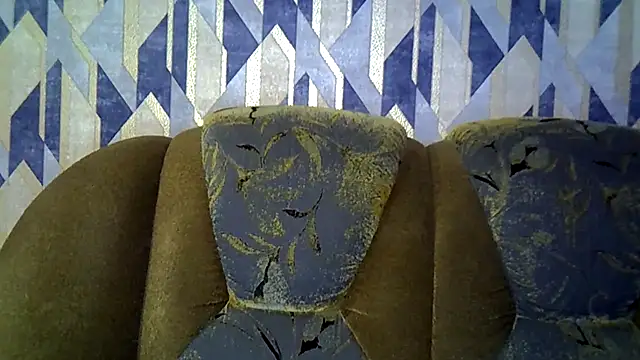 Snapshot of AnitaWillias chatting on 15, 11, 2025 AnitaWillias online show from 15, 11, 2025