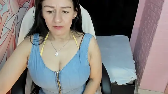 AllysonMilf69 online show from 8, 10, 2025