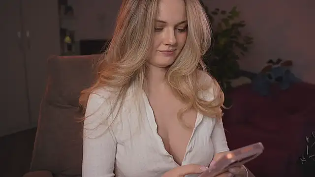 Snapshot of Naughty_mooncake chatting on 21, 2, 2026 Naughty mooncake online show from 21, 2, 2026