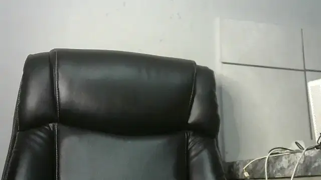 NippleMilkXx online show from 1, 5, 2026