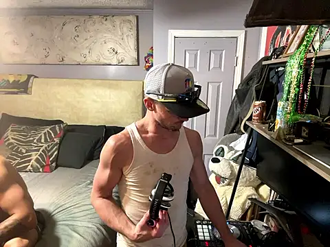 trash4cash online show from 22, 4, 2026