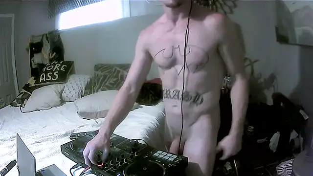 trash4cash online show from 15, 9, 2025