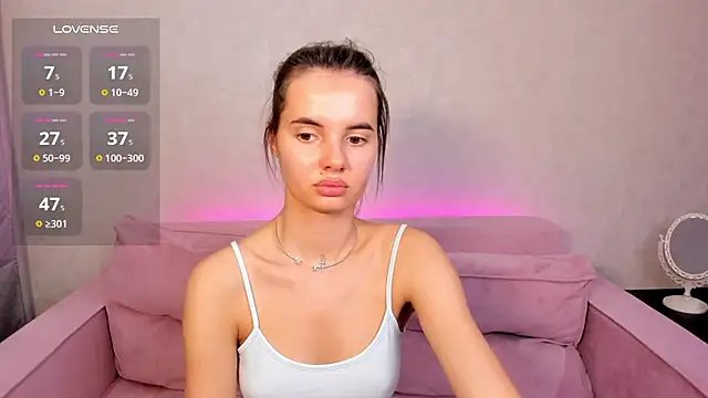 Snapshot of Erika_Carpenter chatting on 8, 3, 2025 Erika Carpenter online show from 8, 3, 2025