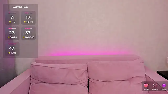 Snapshot of Erika_Carpenter chatting on 17, 2, 2025 Erika Carpenter online show from 17, 2, 2025