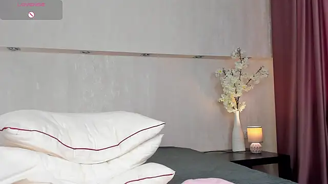 Erika Carpenter online show from 14, 7, 2026