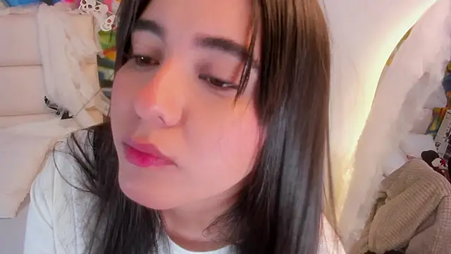 Liana Bernocchi online show from 5, 10, 2025