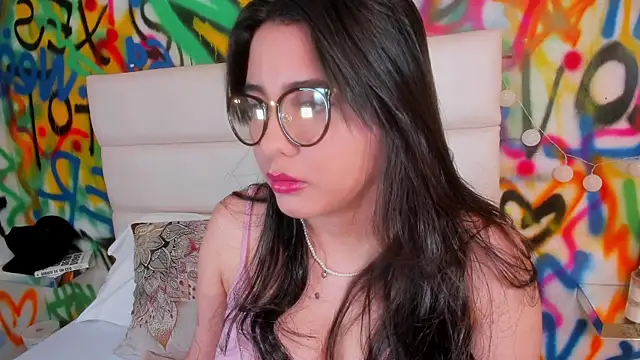 Liana Bernocchi online show from 23, 11, 2025