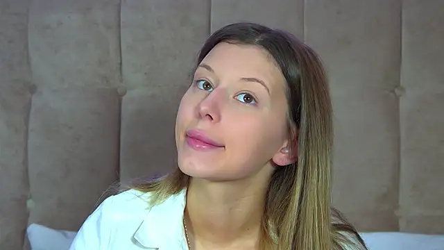 LiliaBianka online show from 15, 9, 2025