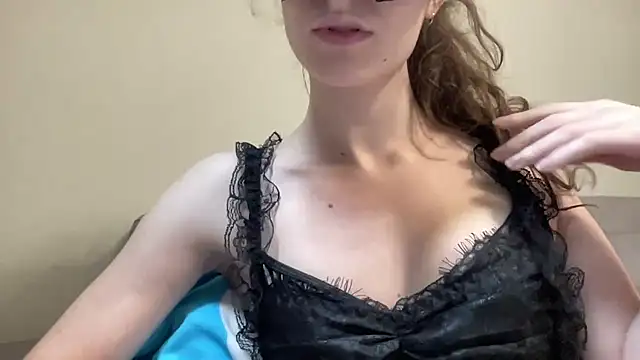 lexihot0000 online show from 27, 9, 2025