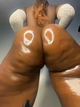 Snapshot of Reecekay chatting on 7, 2, 2026 Reecekay online show from 7, 2, 2026