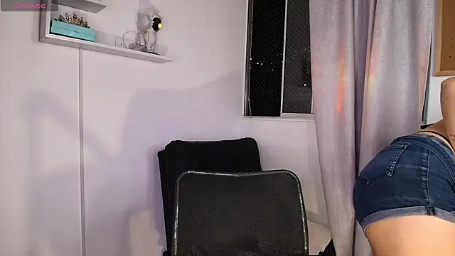 JoselinFlower  online show from 16, 10, 2025