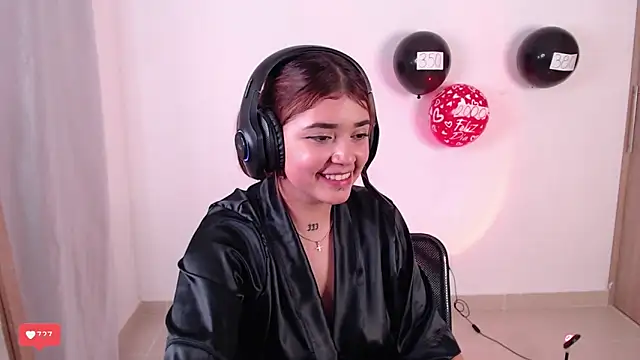 JoselinFlower  online show from 1, 1, 2025