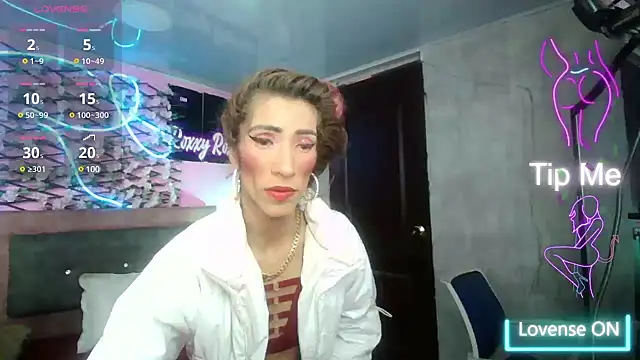 Snapshot of roxy_roxxan chatting on 25, 2, 2025 roxy roxxan online show from 25, 2, 2025