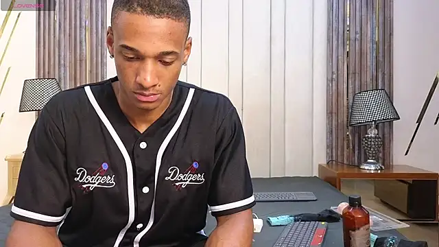 Malkongarcia online show from 14, 2, 2026