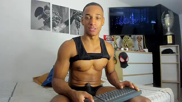 Malkongarcia online show from 14, 4, 2026