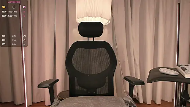 ariana fitl  online show from 7, 10, 2025