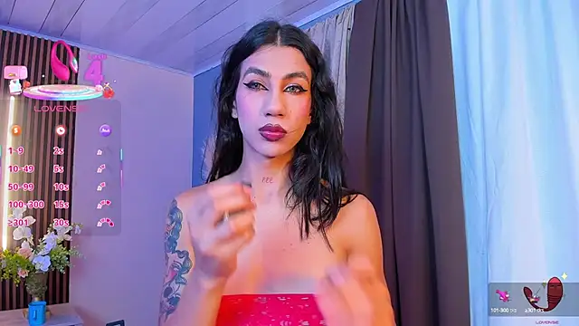 sofiaa grey  online show from 16, 10, 2025