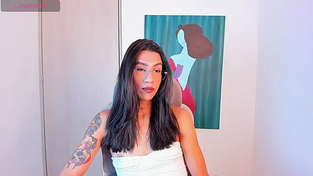 sofiaa grey  online show from 8, 1, 2026