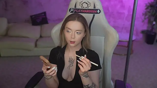 Cassy-Celestial  online show from 21, 5, 2026