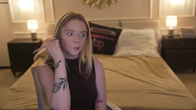 Cassy-Celestial  online show from 9, 11, 2025