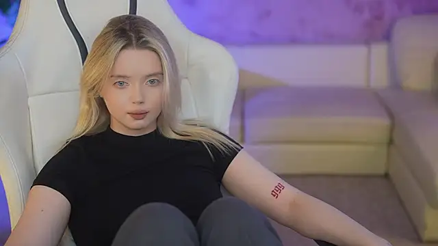 Cassy-Celestial  online show from 19, 3, 2025