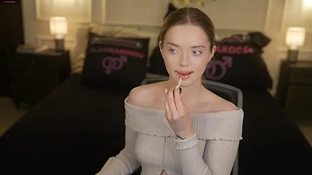 Snapshot of Cassy-Celestial_ chatting on 11, 6, 2026 Cassy-Celestial online show from 11, 6, 2026