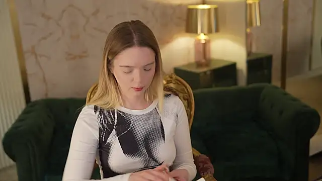 Cassy-Celestial  online show from 21, 10, 2025