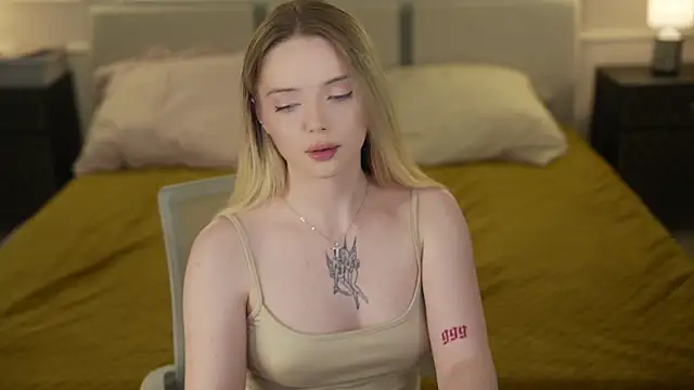 Cassy-Celestial  online show from 20, 9, 2025