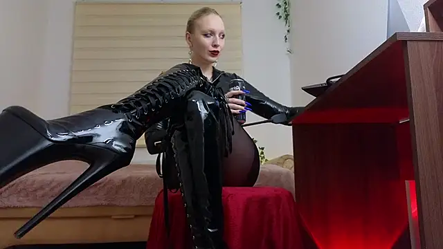 Martha Hoffman online show from 6, 3, 2025