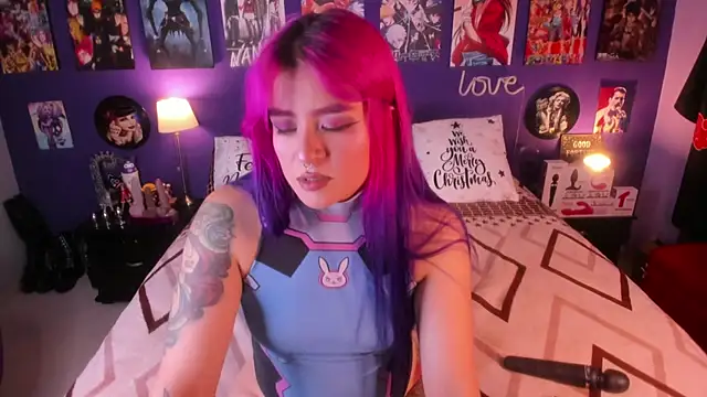 anne cross online show from 25, 11, 2025