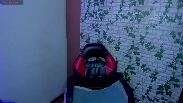 MIABOOBS   online show from 15, 11, 2025