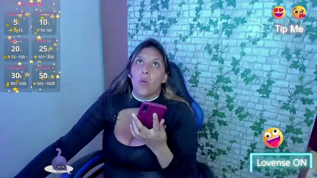 MIABOOBS   online show from 17, 11, 2025