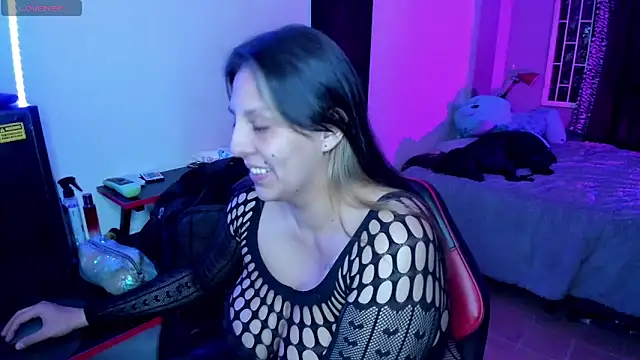 MIABOOBS   online show from 10, 10, 2025