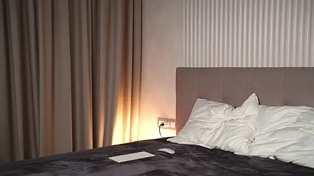 Pleasure Addiction online show from 17, 2, 2025