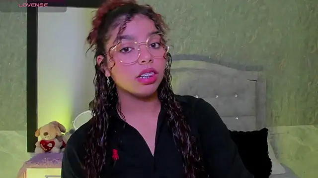 Snapshot of aurora_rodriguez chatting on 23, 3, 2025 aurora rodriguez online show from 23, 3, 2025