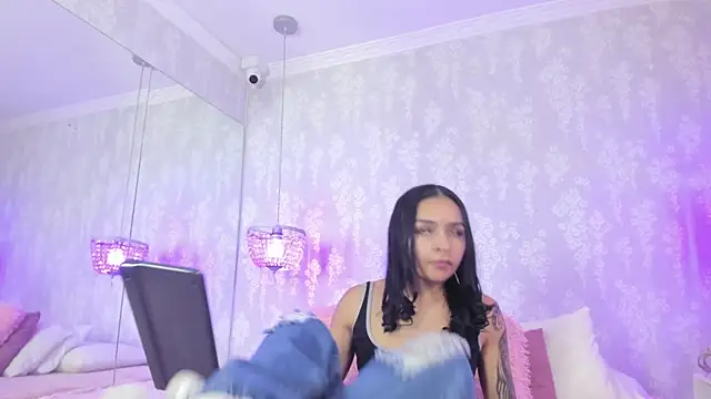 leigh-angels online show from 25, 5, 2026