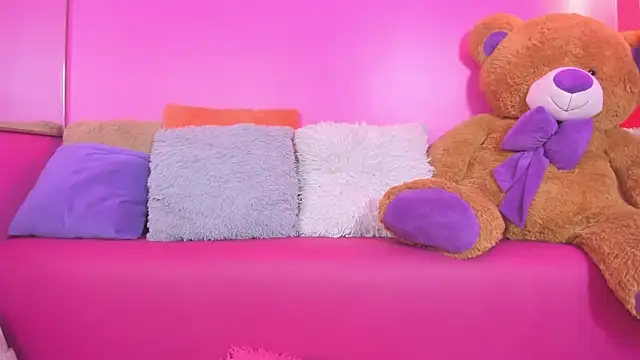 leigh-angels online show from 28, 5, 2026