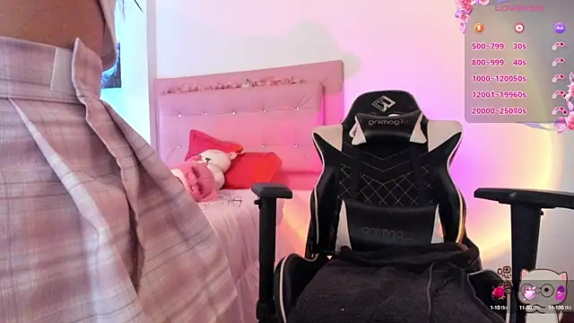 Snapshot of little_jade chatting on 16, 9, 2025 little jade online show from 16, 9, 2025