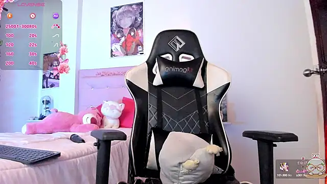 Snapshot of little_jade chatting on 2, 10, 2025 little jade online show from 2, 10, 2025