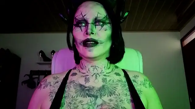 Olivia seex online show from 6, 10, 2025