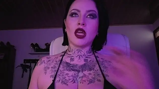 Olivia seex online show from 16, 9, 2025