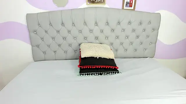 Snapshot of BRIYITHMENA chatting on 11, 9, 2025 BRIYITHMENA online show from 11, 9, 2025