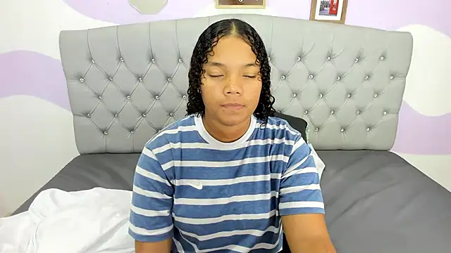 Snapshot of BRIYITHMENA chatting on 18, 3, 2025 BRIYITHMENA online show from 18, 3, 2025