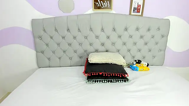 Snapshot of BRIYITHMENA chatting on 14, 10, 2025 BRIYITHMENA online show from 14, 10, 2025