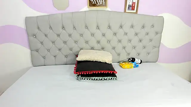 Snapshot of BRIYITHMENA chatting on 23, 10, 2025 BRIYITHMENA online show from 23, 10, 2025